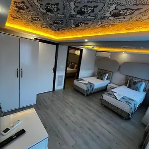 Enes & Suites Estambul