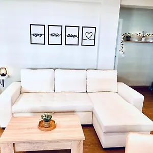 https://plaza-de-andaluca-home.es-andalucia.com